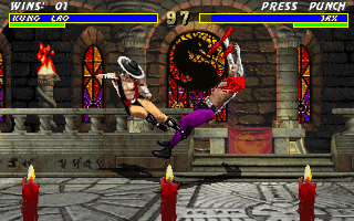 Mortal Kombat 3 combat inside a subway station